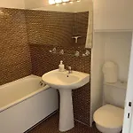 2 Pieces Avec Piscine Pour 4 Personnes - Fr-1-731-116 Lägenhet