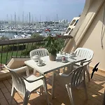 Lägenhet 2 Pieces Avec Piscine Pour 4 Personnes - Fr-1-731-116 *